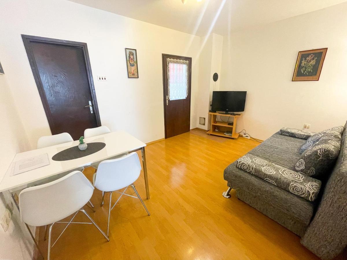Apartmani Irena Jadranovo Extérieur photo